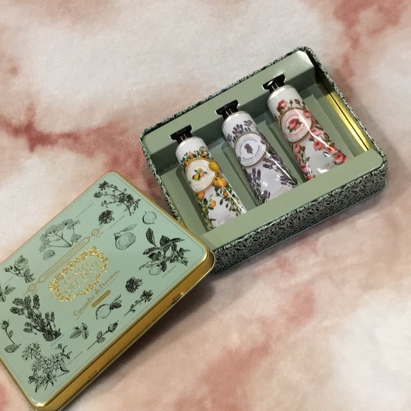 Panier Des Sens The Essential Scented Hand Cream Collection Provence France NWT - Picture 2 of 16